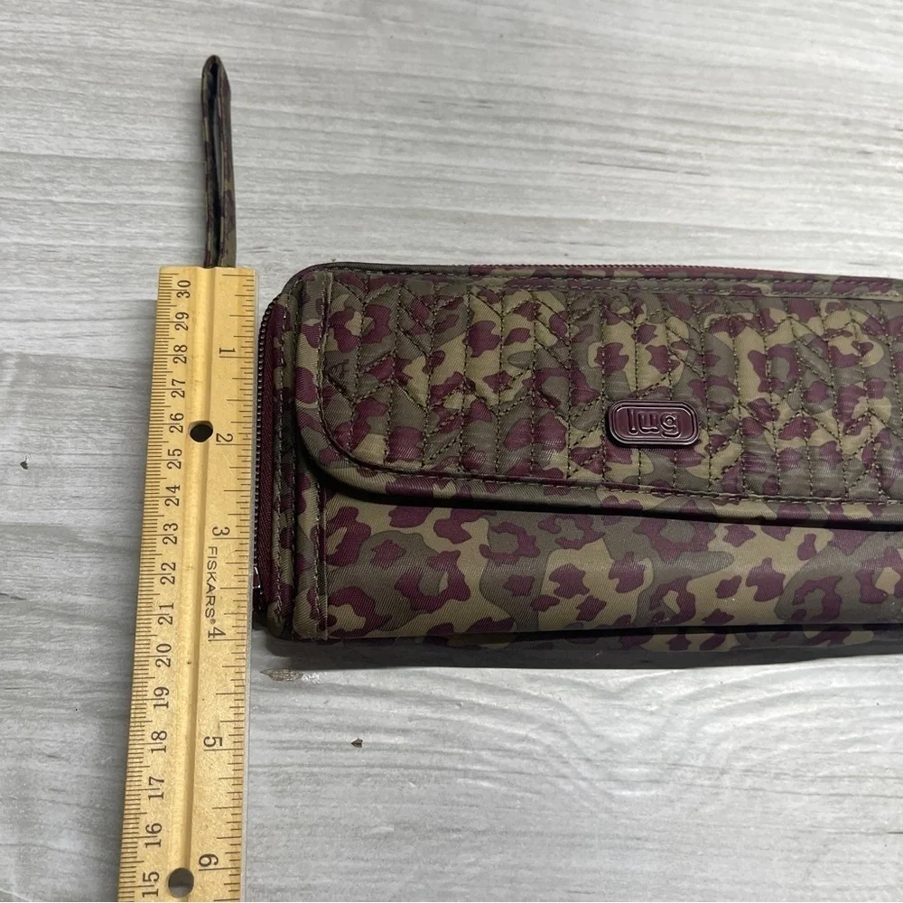 Lug Kickflip 3 Berry Khaki Leopard Print RFID Wristlet Wallet no crossbody strap